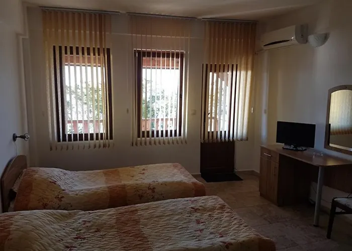 Sea View * Νεσέμπαρ