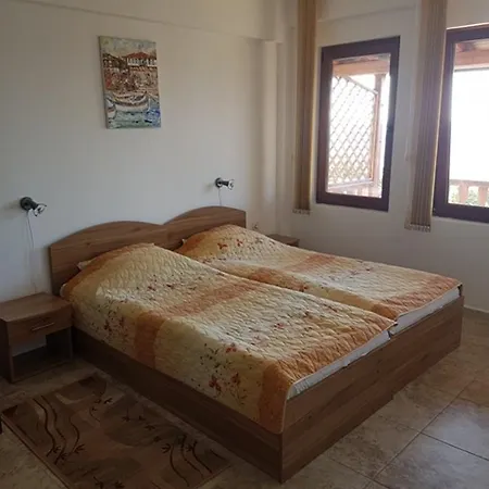 شقة Sea View نيسيبار